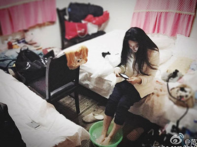 Sự thật cuộc sống bên trong diện mạo lộng lẫy của Phạm Băng Băng