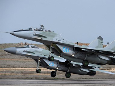 Cận cảnh tiêm kích MiG-29 đọ sức cùng MiG-31BM