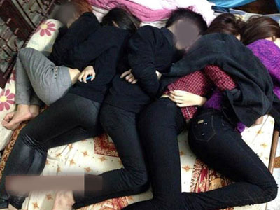 Phát ngượng vì bạn trọ dẫn người yêu về phòng