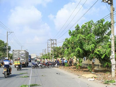 Bị bỏ rơi sau tai nạn, người đàn ông chết thảm trong đêm