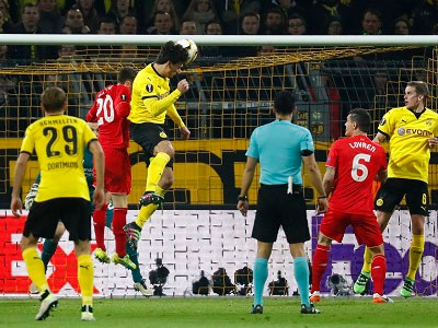 "Bức tường" Dortmund bít đường chiến thắng của Liverpool