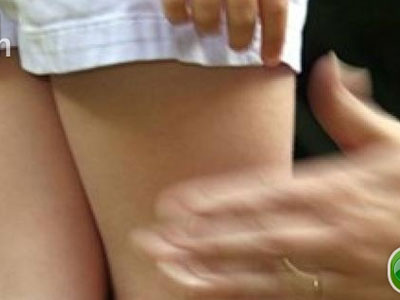 Bảo vệ khóa cổng trường, thả chó để dâm ô nữ sinh lớp 9