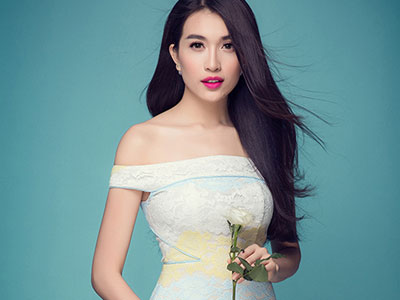 Lệ Hằng khoe đường cong mỹ mãn với đầm ren