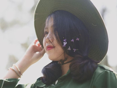 Ảnh kỷ yếu "thanh niên xung phong" của học sinh xứ Nghệ