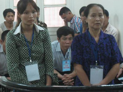 Ba mẹ con hò nhau đốt "vùng kín" người cùng thôn bằng mồi rơm