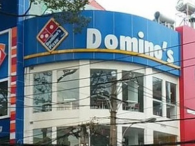 Cửa hàng Domino’s Pizza bị phạt vì sử dụng nguyên liệu hết hạn sử dụng