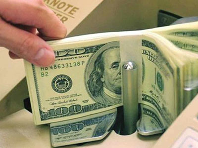 Bất thường 7,3 tỷ USD "đội nón" ra nước ngoài