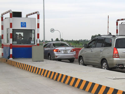 Thứ trưởng Giao thông: "Phí BOT Việt Nam rẻ nhất Đông Nam Á"