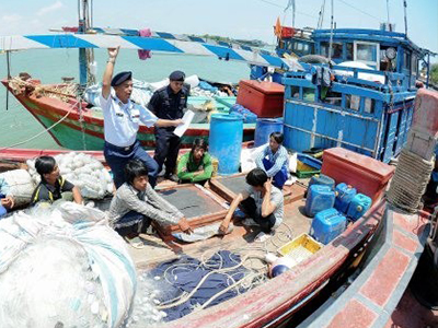 Malaysia bắt 6 ngư dân Việt Nam đánh bắt trái phép