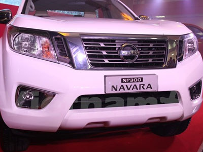Nissan NP300 Navara EL ra mắt thị trường Việt với giá 649 triệu đồng