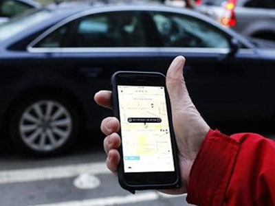 Tài xế Uber mắng khách hàng ngu