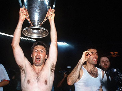 Vì sao các nhà vô địch Champions League khó bảo vệ ngôi báu