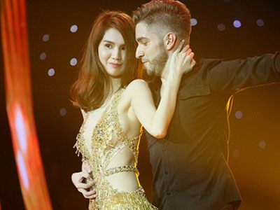 Clip: Và đây là màn nhảy cực sexy của Ngọc Trinh tại "Bước nhảy hoàn vũ"