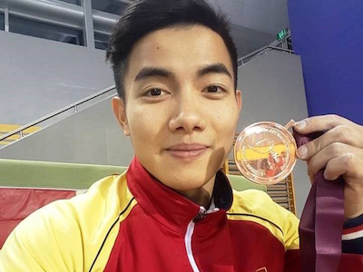 VĐV thể dục dụng cụ Phạm Phước Hưng giành vé dự Olympic