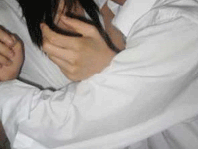 Vờ xin nước uống, "ma men" cưỡng bức nữ sinh cấp 3