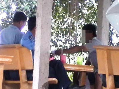 Thanh tra giao thông nhận tiền nhà xe?