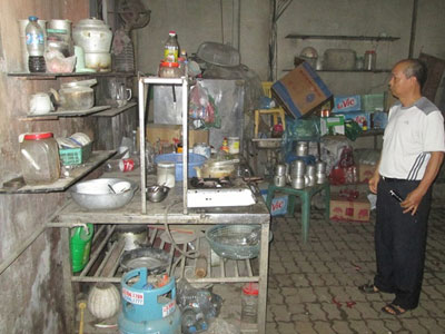 Chuyện lạ ở Hà Nội: Chung cư cao tầng... bốc mùi
