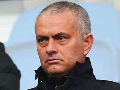 Mourinho sẽ cầm quân ở Old Trafford vào ngày 5/6/2016