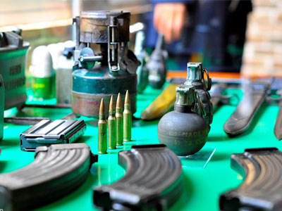 Bảo tàng vũ khí lập kỷ lục của người đàn ông ngoại quốc