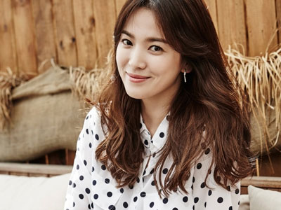 Song Hye Kyo: "Song Joong Ki khiến trái tim tôi rung động"