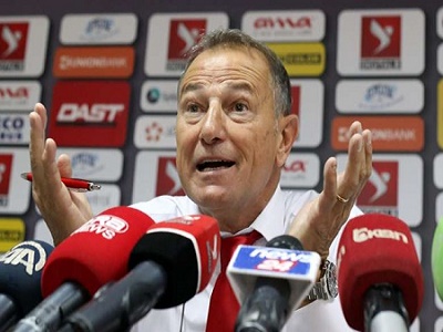 HLV tuyển Albania quyết gây sốc ở EURO 2016 để rộng đường đến 'ghế nóng' tuyển Ý