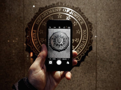 Mở khóa thành công iPhone 5S, FBI lại rút đơn kiện Apple