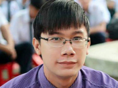 Thầy giáo 9X hát "Sau tất cả" cùng học sinh gây sốt