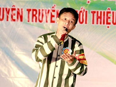 Cách "đốt tiền" đánh bóng tên tuổi của siêu lừa xứ Nghệ