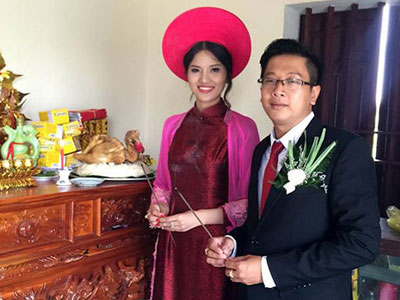 "Gái quê" Lê Thị Phương làm lễ ăn hỏi giản dị ở quê nhà