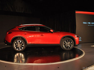 SUV mới Mazda CX-4 có cơ về Việt Nam?