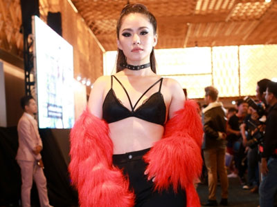 Lương Bích Hữu gây phản cảm với mốt khoe nội y
