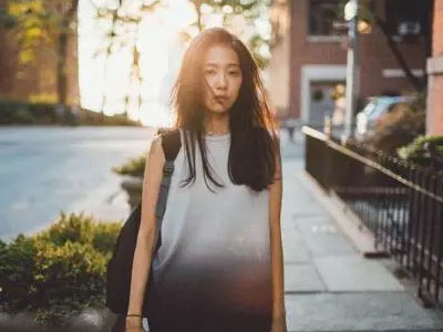 Phát khiếp vì người yêu chặt phăng ngón tay để chứng minh tình yêu