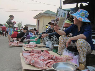 Dân không dám ăn cá biển, thịt lợn tăng giá mạnh