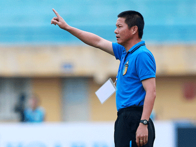 Á quân V-League nối dài mạch thắng, bứt khỏi khu vực nguy hiểm