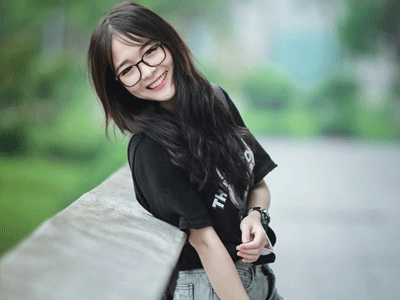 Nữ vlogger xinh đẹp hút gần 90.000 lượt theo dõi