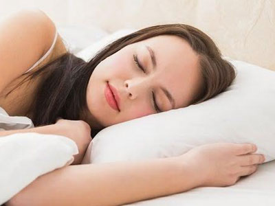 Tại sao nên ngủ nghiêng bên trái