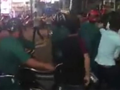 Clip đánh người vi phạm giao thông: Tạm đình chỉ 6 dân quân