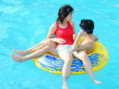 Giới trẻ giải nhiệt cùng cảm giác mạnh ngày nghỉ lễ