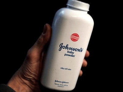 Phấn bột Johnson & Johnson tiếp tục bị phát hiện gây ung thư