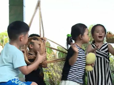 "Bố ơi, mình đi đâu thế!": Tò mò 4 cặp bố con mùa 3