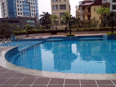 Hà Nội: Bé trai 12 tuổi bị đuối nước ở bể bơi chung cư cao cấp chỉ sau 1 giờ khai trương