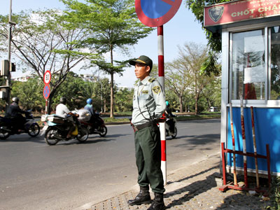 Tốn hàng triệu đôla cho dịch vụ an ninh ở phố nhà giàu