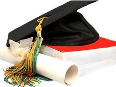 Chạy đua tiến sĩ hủy hoại môi trường học thuật Việt Nam