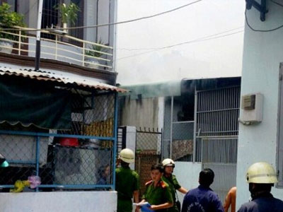 Cô gái ngã xe vào bếp gas làm cháy phòng trọ