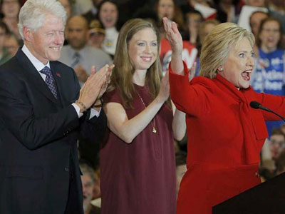 Bà Hillary nhiều khả năng kế nhiệm ông Obama?