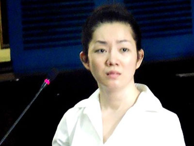 Mẹ nhờ bạn siết cổ con vì tưởng "thánh nhập" lĩnh 3 năm tù