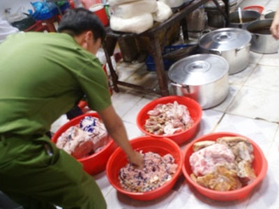 4 quán nhậu ở Cần Thơ bị phạt 73 triệu đồng