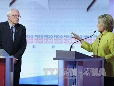 Bà Clinton "bại trận" ở Tây Virginia và Nebraska