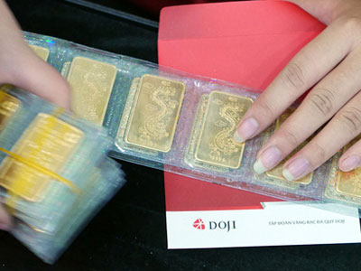 Giá vàng quay đầu đi lên