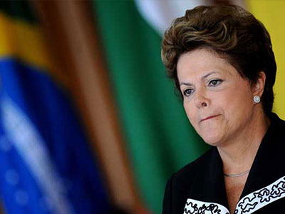 Tổng thống Brazil bắt đầu dọn đồ khỏi nơi làm việc
